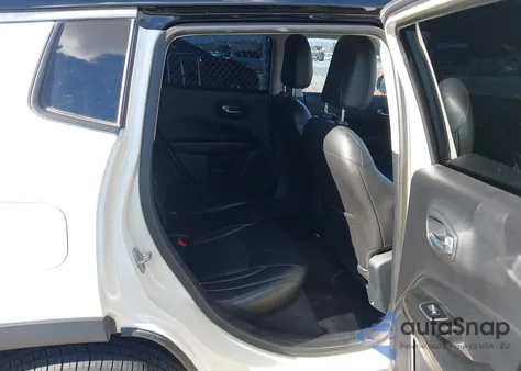 2018 Jeep Compass Limited 4X4 from USA, damaged, VIN 3C4NJDCBXJT234304